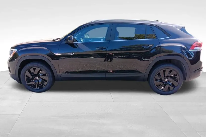 2025 Volkswagen Atlas Cross Sport SE Technology photo 1