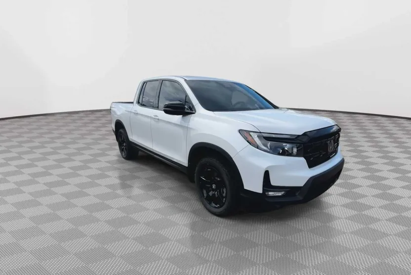 2025 Honda Ridgeline Black Edition photo 1