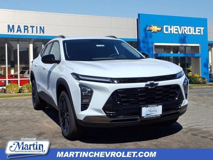 2025 Chevrolet Trax ACTIV photo 1