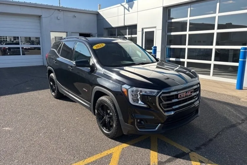 2023 Gmc Terrain AT4 photo 1