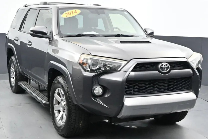 2014 Toyota 4Runner Limited photo 1