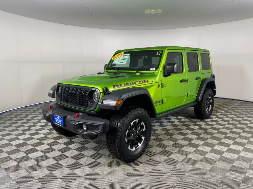 2025 Jeep Wrangler Rubicon photo 1