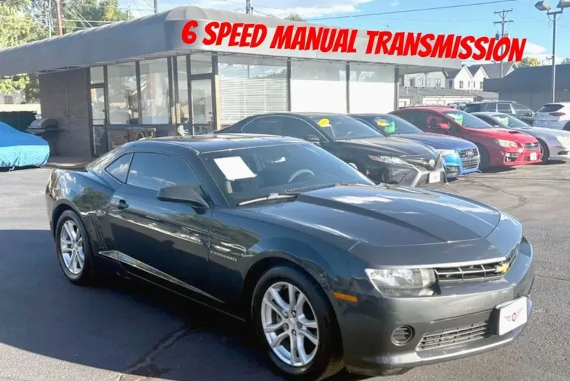 2015 Chevrolet Camaro LS Coupe photo 1