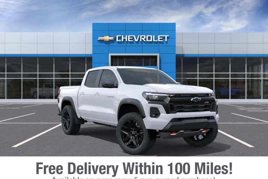 2024 Chevrolet Colorado Z71 photo 1