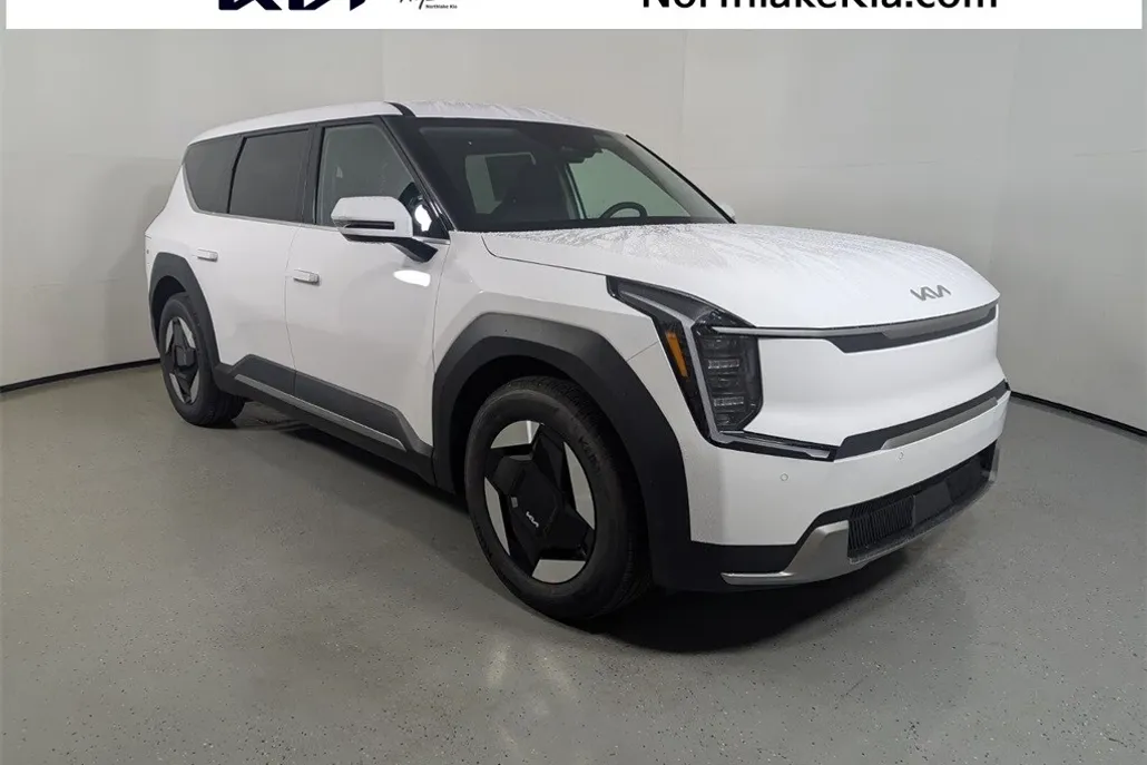 2026 Kia EV9 Light photo 1