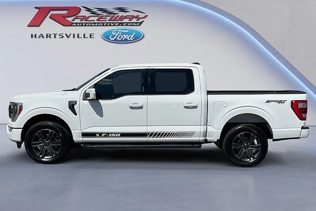 2023 Ford F-150 Lariat photo 1