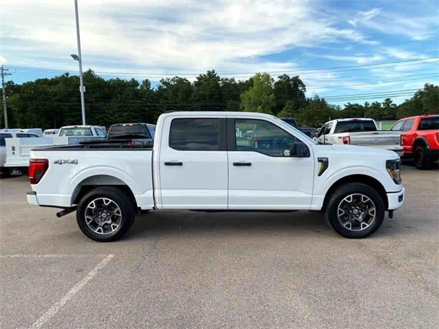 2025 Ford F-150 STX photo 1
