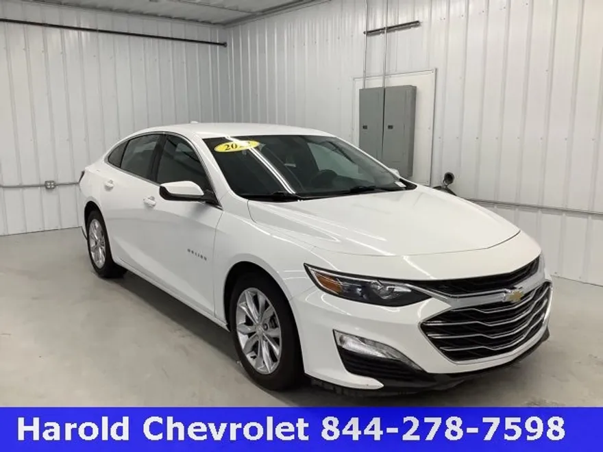 2022 Chevrolet Malibu 1LT photo 1