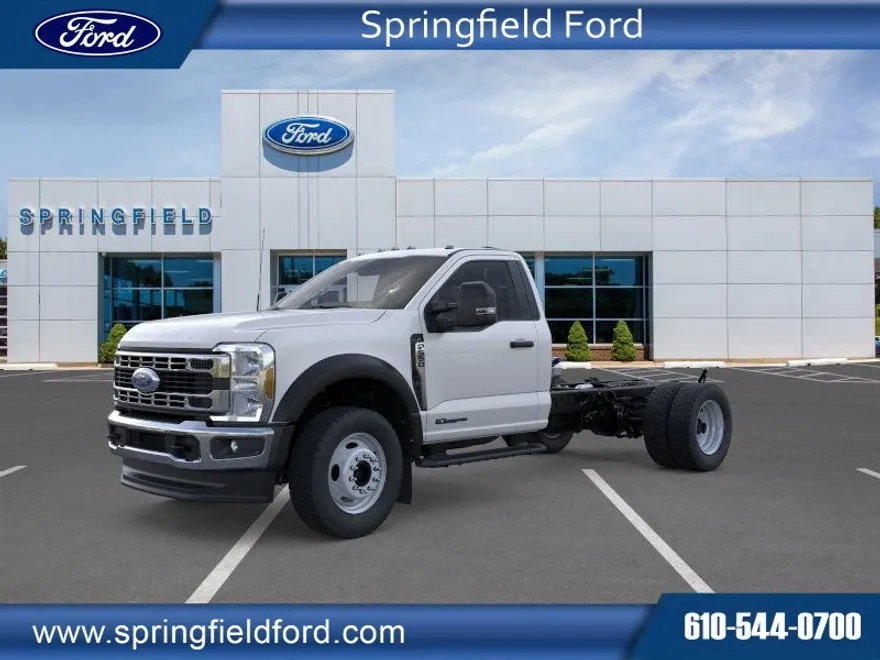 2025 Ford F-550 XL photo 1