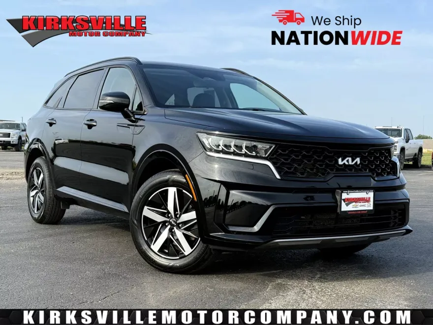 2022 Kia Sorento S photo 1