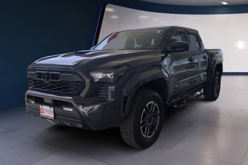 2024 Toyota Tacoma TRD Sport Double Cab photo 1