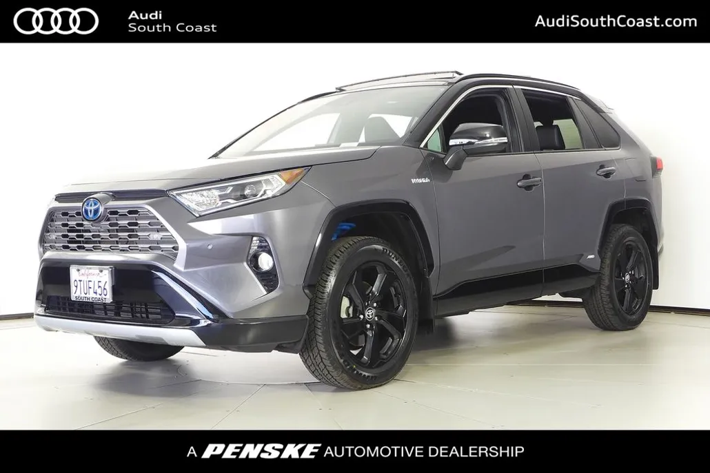 2021 Toyota RAV4 Hybrid XSE photo 1