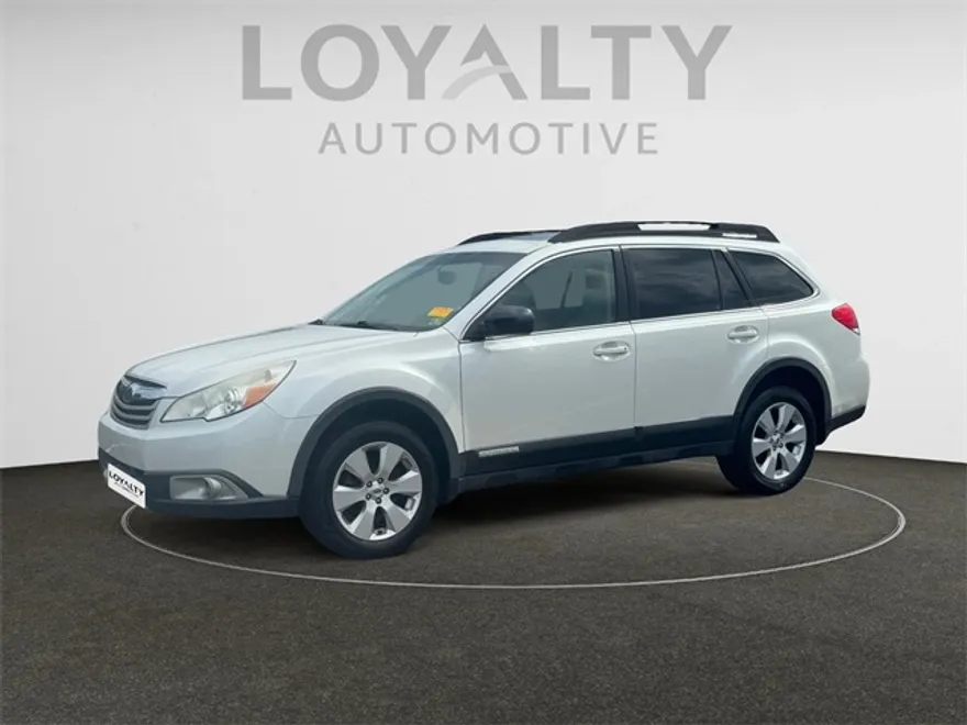 2011 Subaru Outback 2.5i photo 1