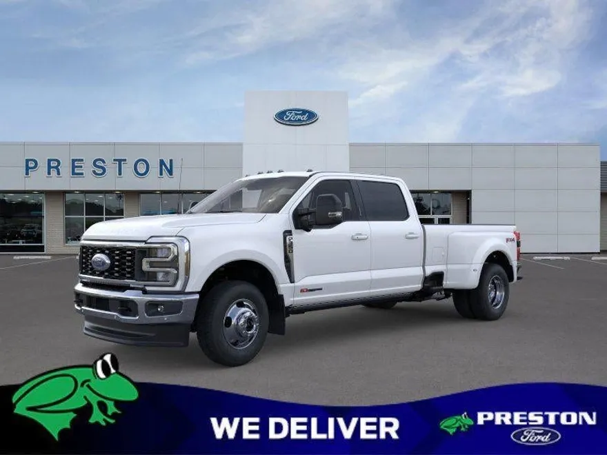 2025 Ford F-350 Lariat photo 1