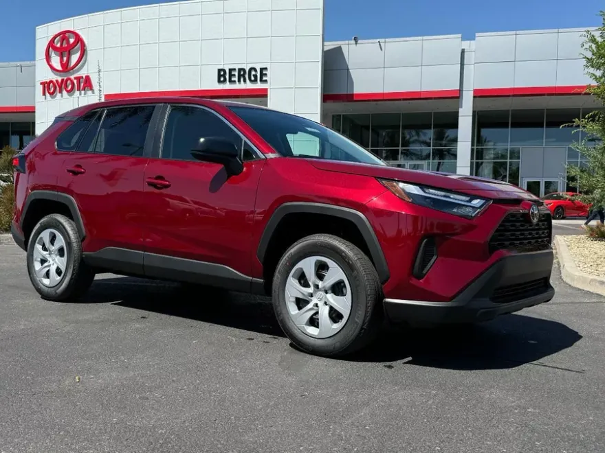 2025 Toyota RAV4 LE photo 1