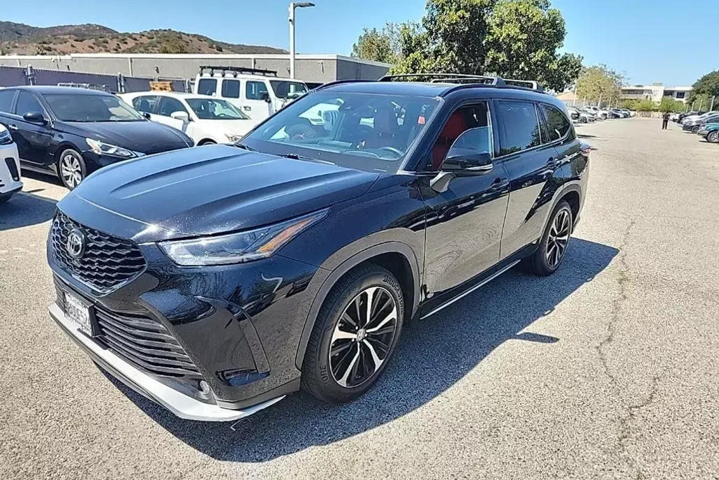 2021 Toyota Highlander XSE photo 1