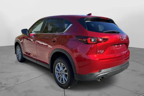 2023 Mazda CX-5 2.5 S Preferred photo 3