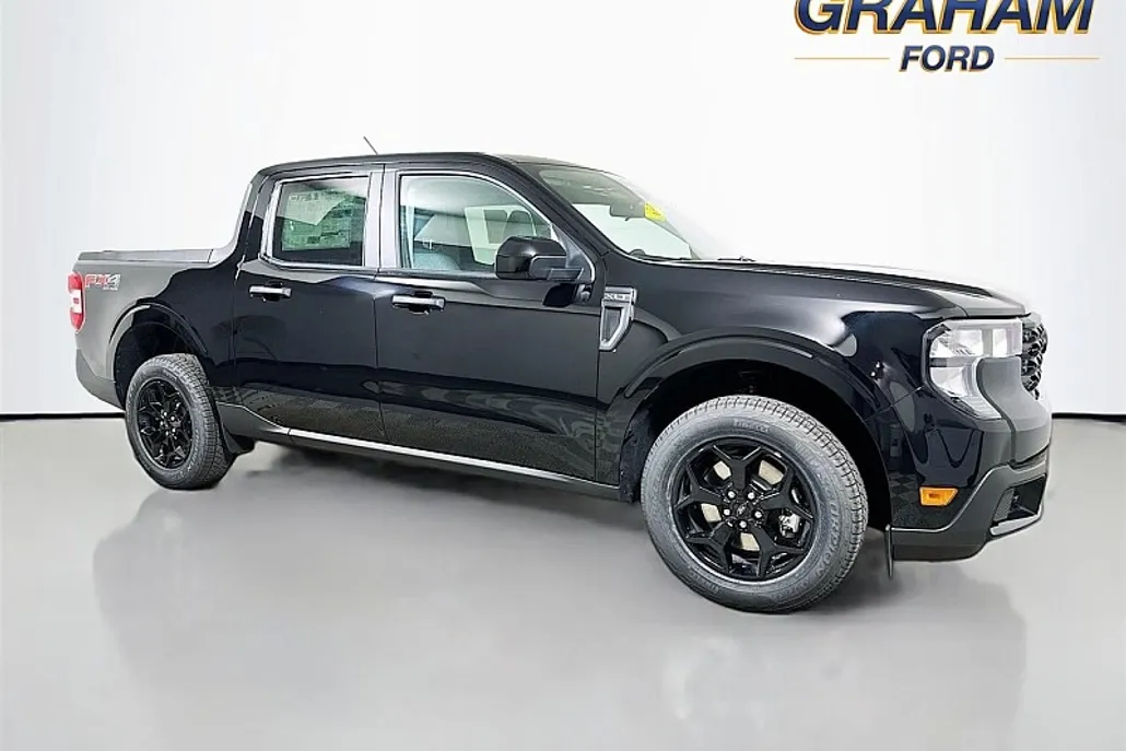 2025 Ford Maverick XLT photo 1