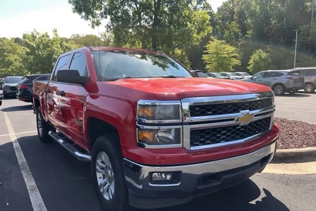 2014 Chevrolet Silverado 1500 LT photo 1