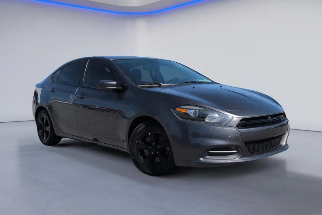 2015 Dodge Dart SXT photo 1