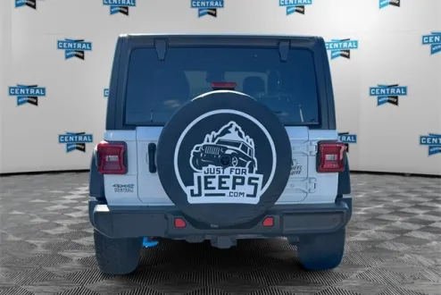 2024 Jeep Wrangler Willys 4xe photo 3