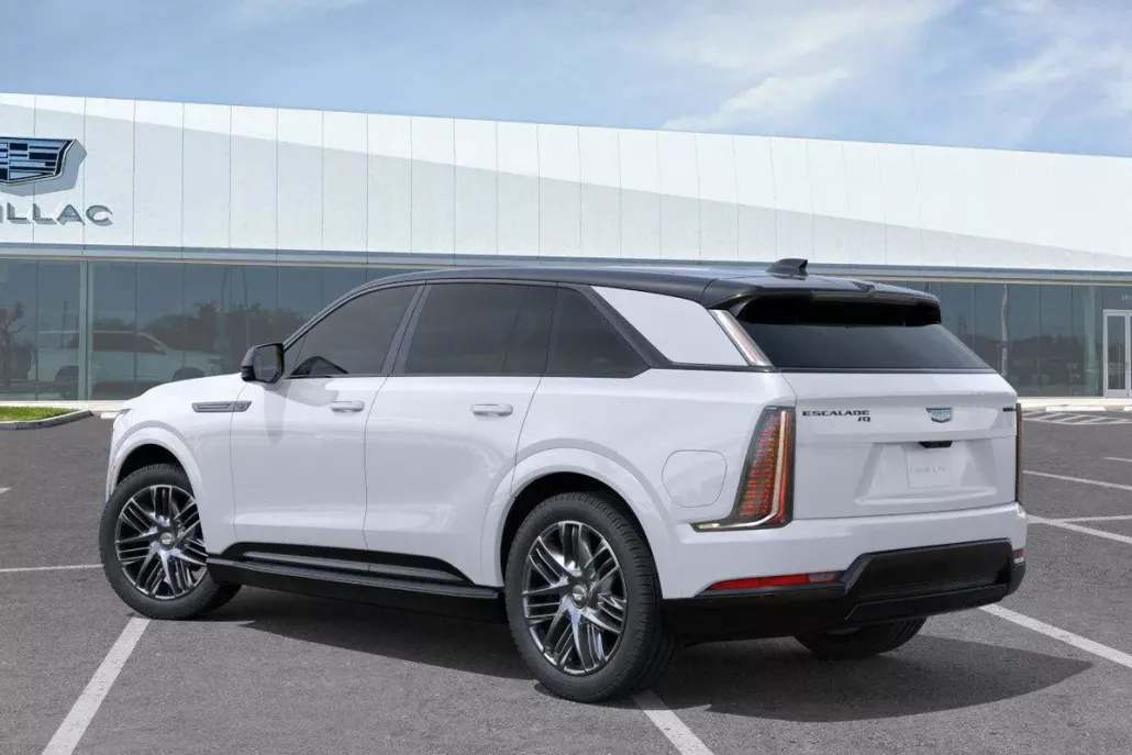 2025 Cadillac Escalade IQ Sport photo 1
