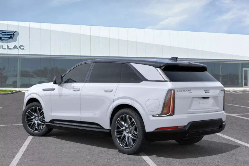 2025 Cadillac Escalade IQ Sport photo 1