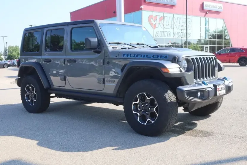 2023 Jeep Wrangler Rubicon 4xe photo 1