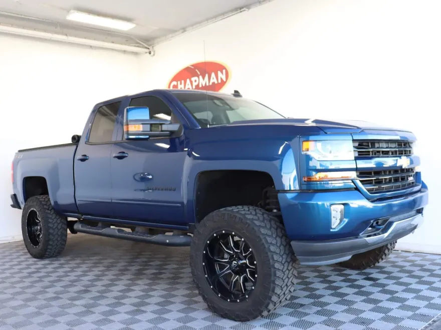 2018 Chevrolet Silverado 1500 LT Z71 photo 1