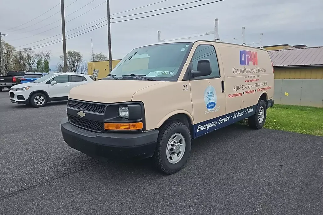2014 Chevrolet Express 2500 Work Van photo 1