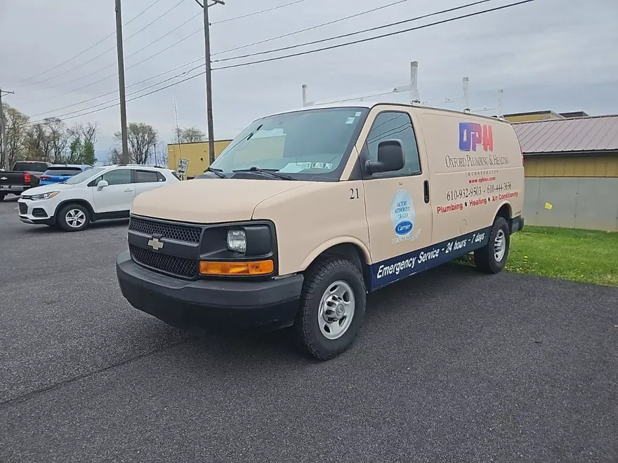 2014 Chevrolet Express 2500 Work Van photo 1