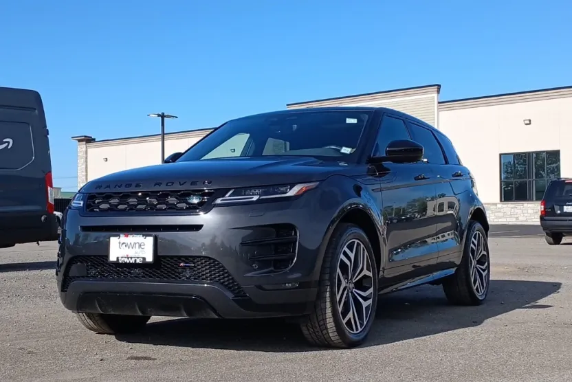 2022 Land Rover Range Rover Evoque R-Dynamic SE photo 1