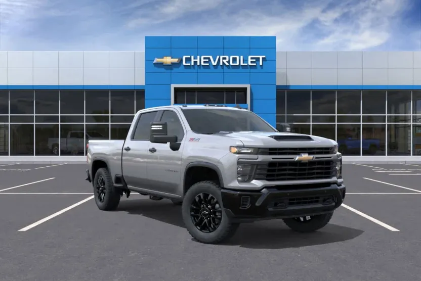 2025 Chevrolet Silverado 2500HD Custom photo 1