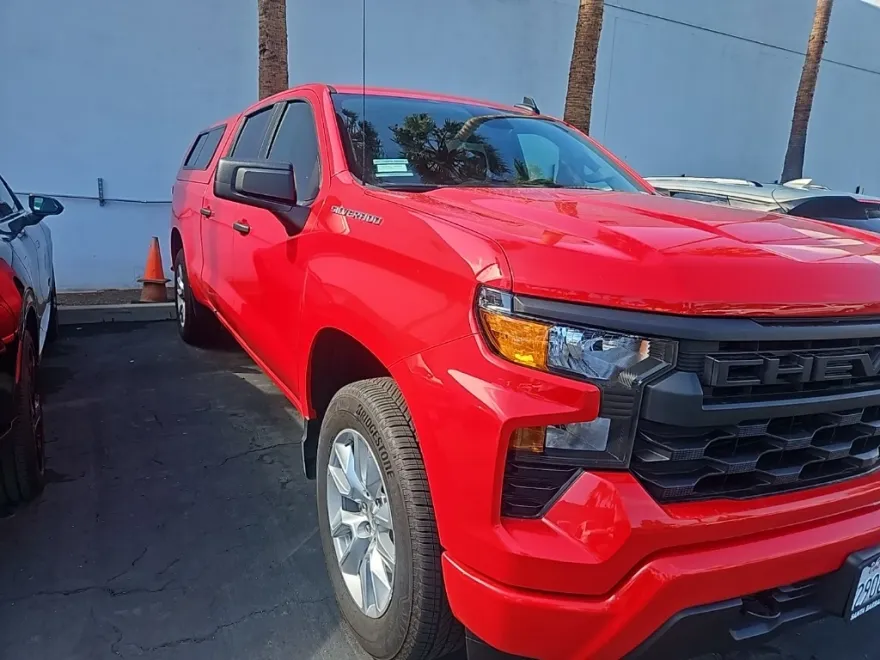 2024 Chevrolet Silverado 1500 Custom photo 1
