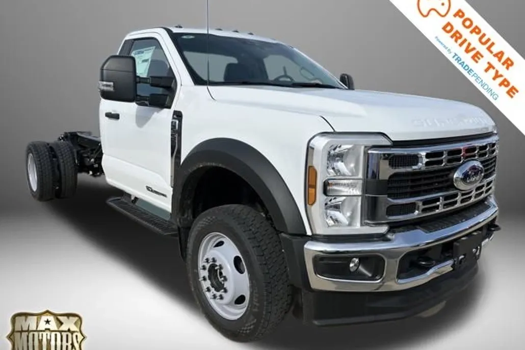 2024 Ford F-550 XL photo 1