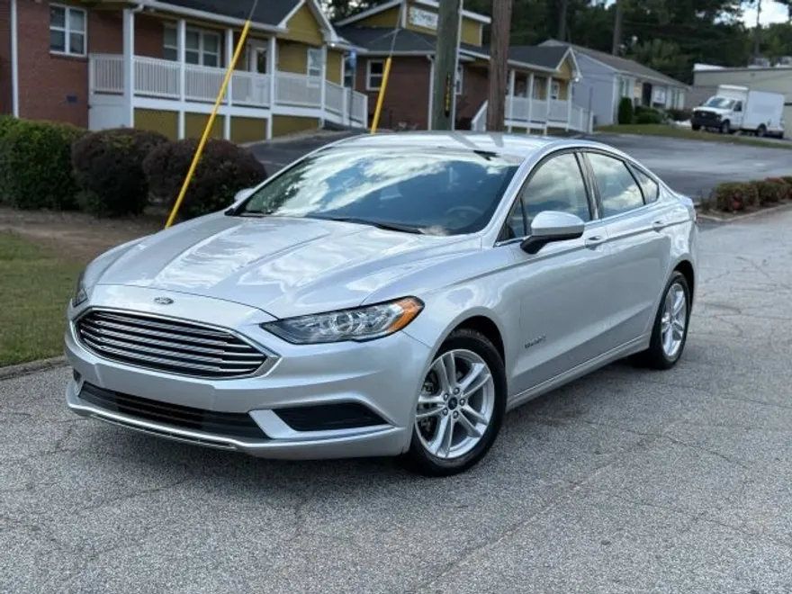 2018 Ford Fusion SE Hybrid photo 1