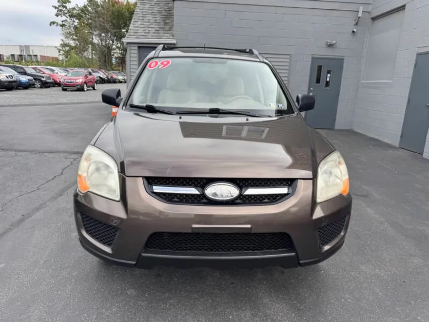 2009 Kia Sportage LX photo 1