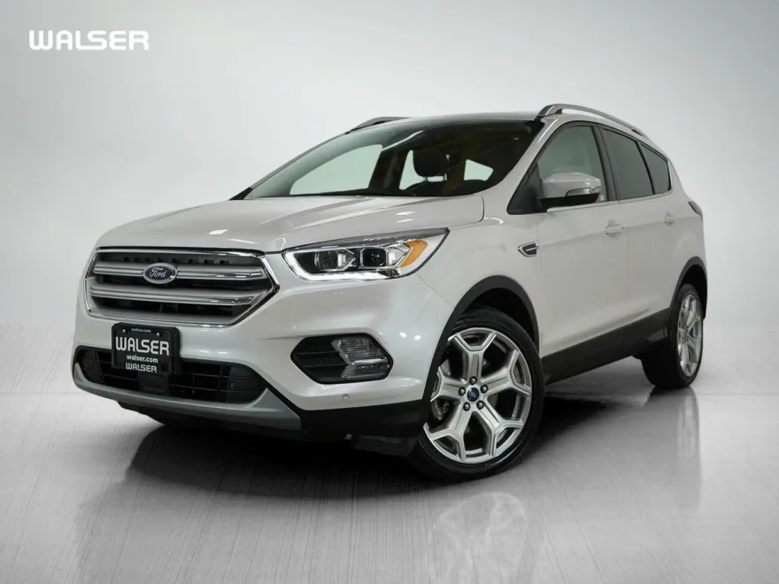 2019 Ford Escape Titanium photo 1