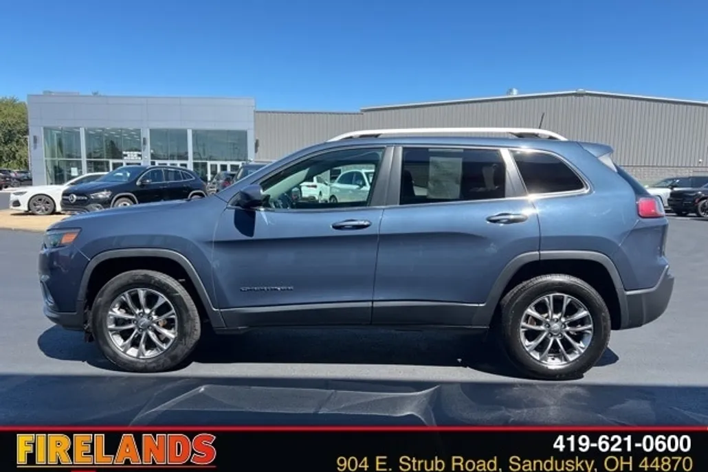 2020 Jeep Cherokee Latitude photo 1