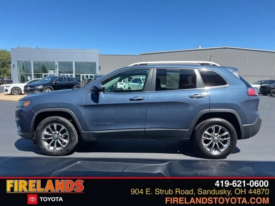 2020 Jeep Cherokee Latitude photo 1