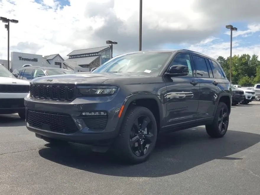 2025 Jeep Grand Cherokee Limited photo 1