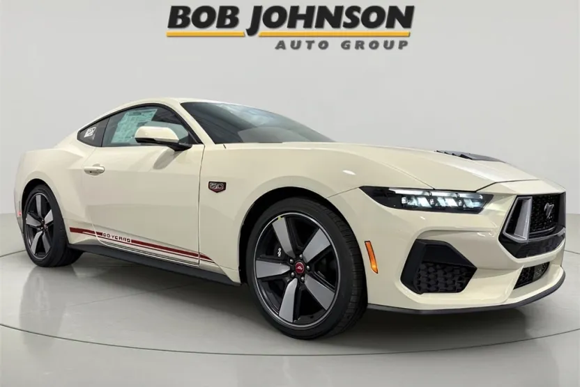 2025 Ford Mustang GT Premium photo 1