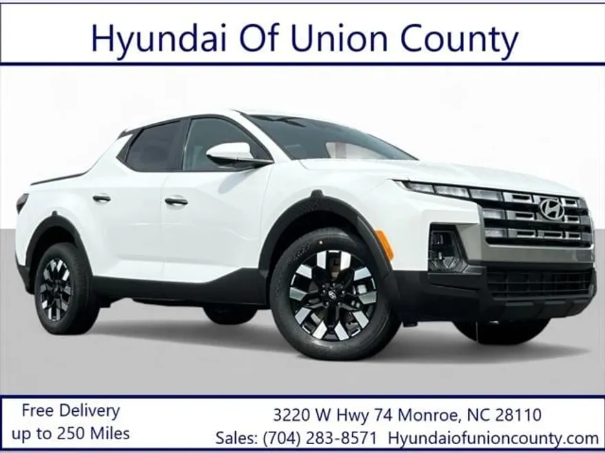 2025 Hyundai Santa Cruz SE photo 1