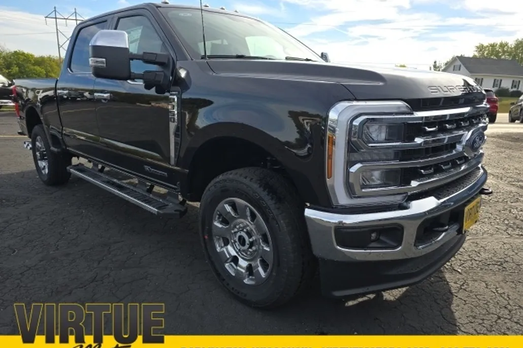 2026 Ford F-350 Lariat photo 1