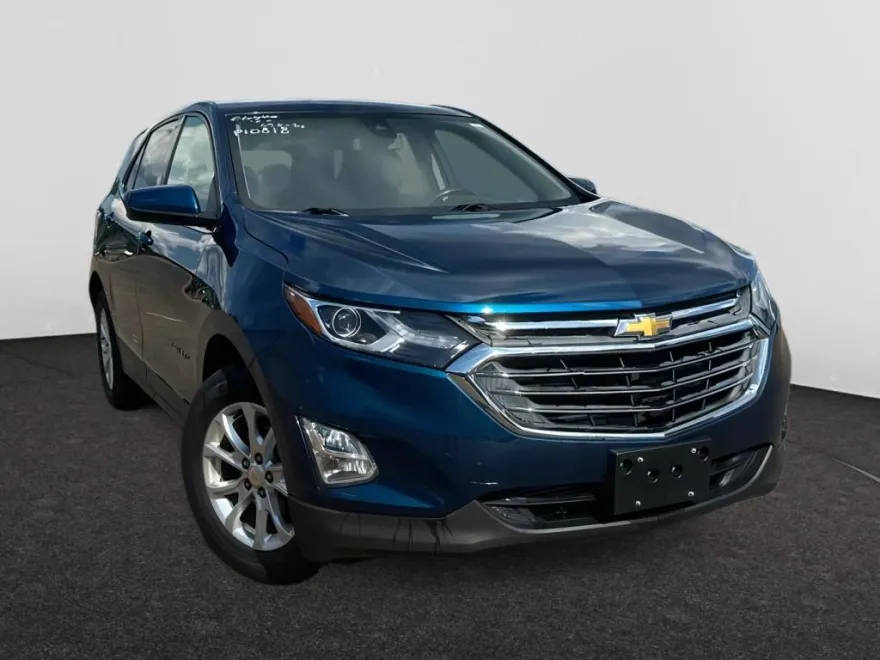 2020 Chevrolet Equinox LT photo 1