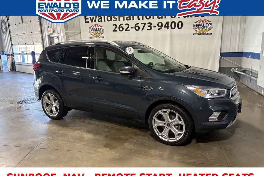 2019 Ford Escape Titanium photo 1