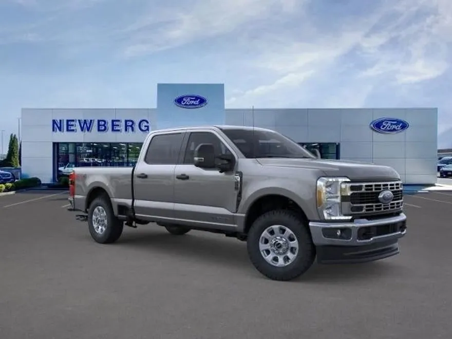 2025 Ford F-250 XLT photo 1
