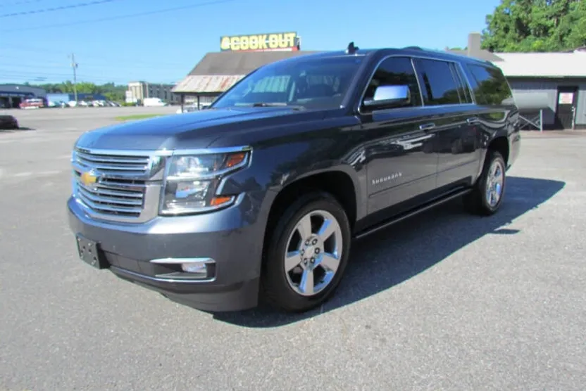 2019 Chevrolet Suburban Premier photo 1