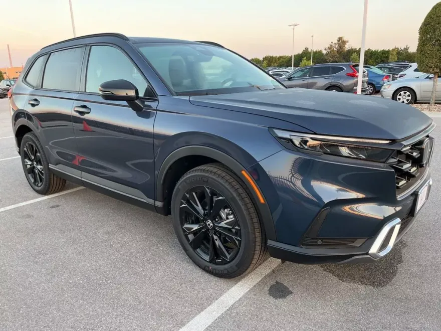2026 Honda CR-V Sport Touring Hybrid photo 1