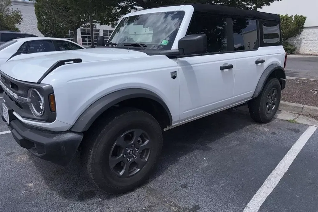 2024 Ford Bronco Big Bend photo 1